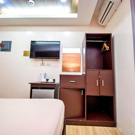 Emerald Island Hotel Balabag  Luaran gambar