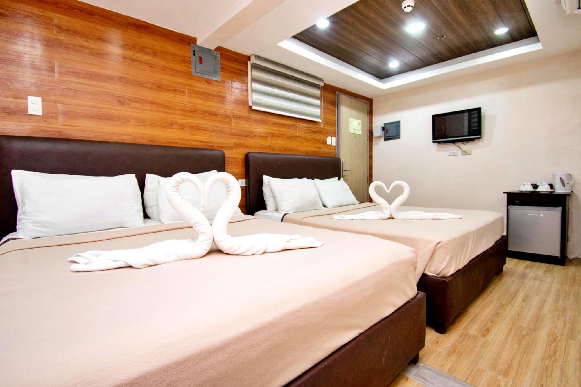 Emerald Island Hotel Balabag  Luaran gambar